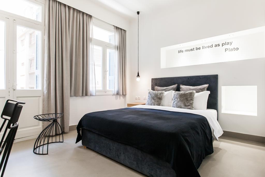 Monk Suites By Mlt At Ermou Athens Room photo